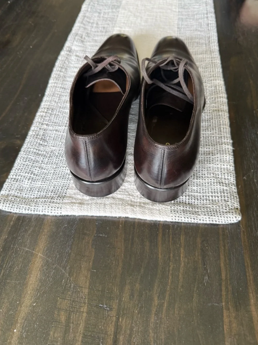 Men's Tom Ford Claydon Wholecut Leather Oxfords
